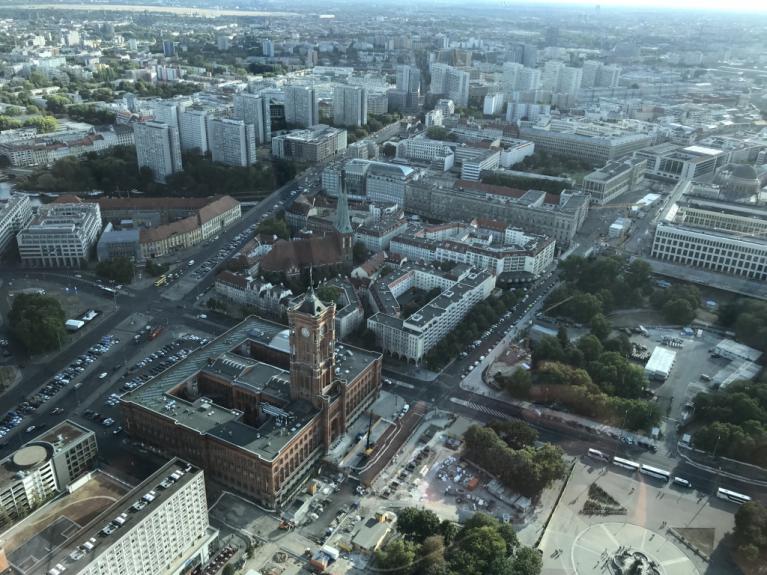 Vue de la Fernsehturm : Berliner Dom
